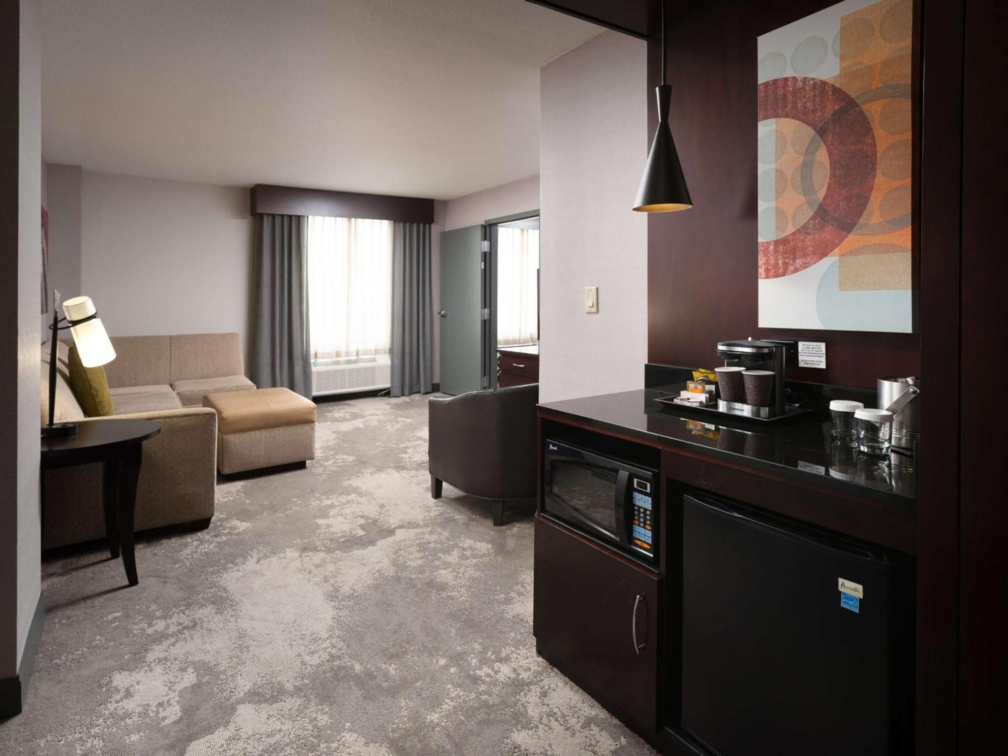 Doubletree By Hilton Hotel Chattanooga Downtown Exterior foto
