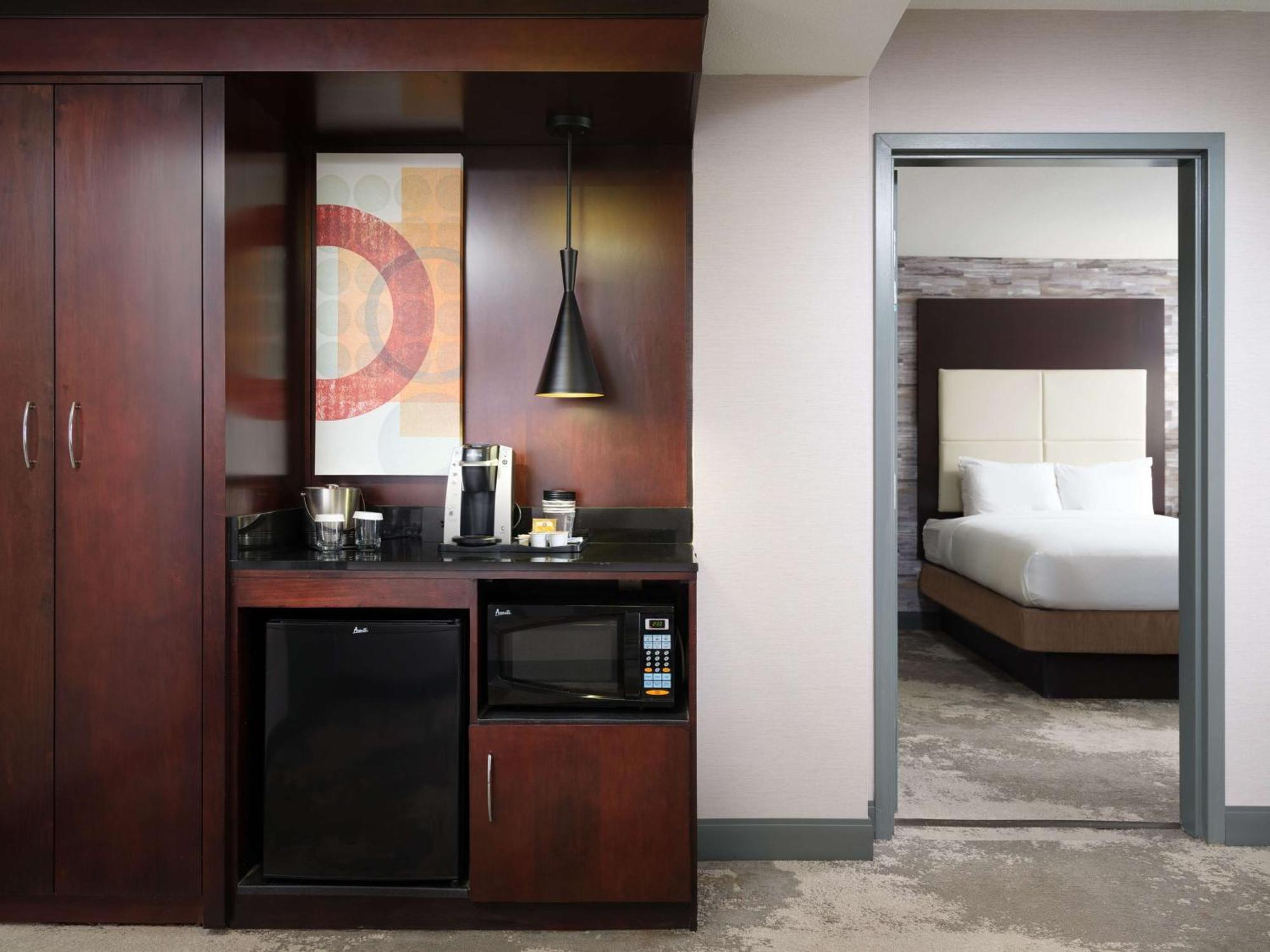 Doubletree By Hilton Hotel Chattanooga Downtown Exterior foto